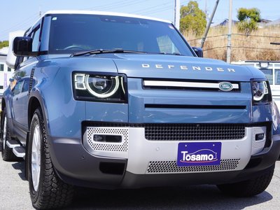 LAND ROVER DEFENDER - 8