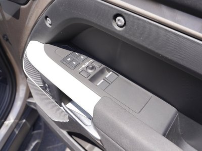 2023 LAND Rover DEFENDER — миниатюра 36