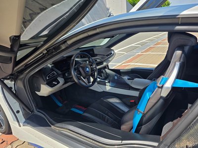 BMW I8 - 4