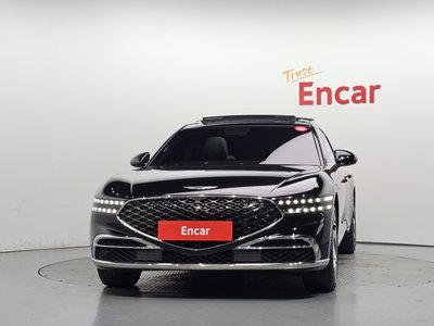 2022 Genesis G90 photo 2