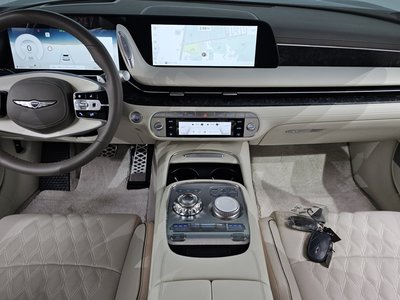2022 Genesis G90 photo 5