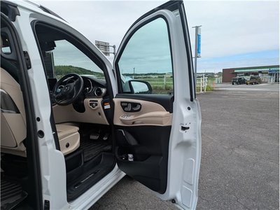 2022 Mercedes-BENZ V-CLASS thumbnail 17