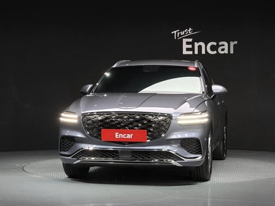 صورة 2 لـ 2024 Genesis GV70