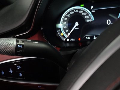 2021 Genesis GV70 thumbnail 28