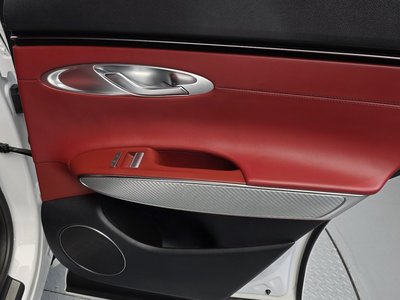2021 Genesis GV70 thumbnail 15