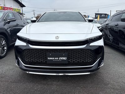 TOYOTA CROWN CROSSOVER - 2