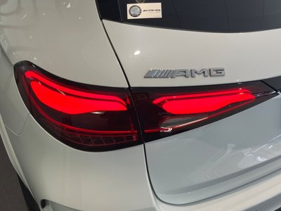 صورة 10 لـ 2025 Mercedes-BENZ GLC AMG