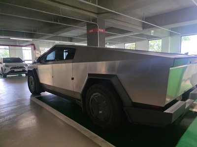 2024 Tesla CYBERTRUCK 照片 7
