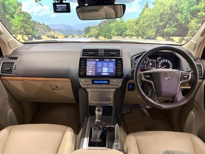 TOYOTA LAND CRUISER PRADO - 2