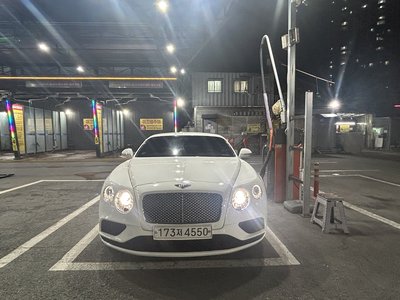 BENTLEY CONTINENTAL - 1