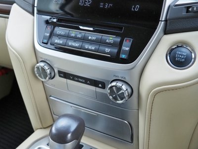 2017 Toyota LAND CRUISER 200 缩略图 49
