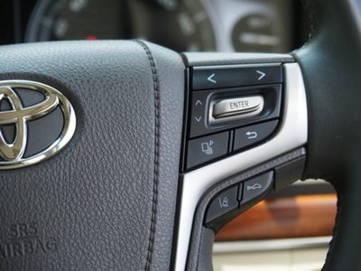 2017 Toyota LAND CRUISER 200 缩略图 36