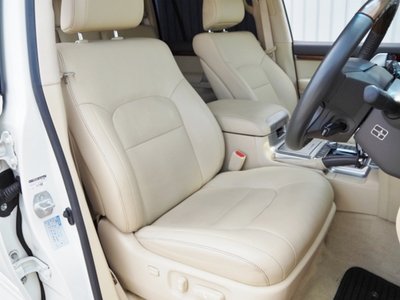 2017 Toyota LAND CRUISER 200 缩略图 23