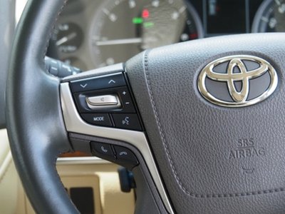 2017 Toyota LAND CRUISER 200 缩略图 37