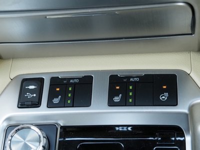 2017 Toyota LAND CRUISER 200 缩略图 48