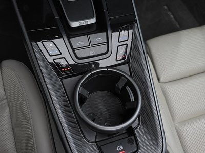 2020 Porsche 911 thumbnail 23