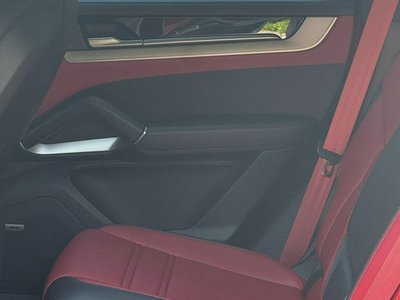 PORSCHE CAYENNE - 10