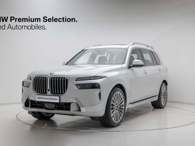 2025 BMW X7 照片 1