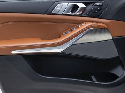 2025 BMW X7 — миниатюра 13
