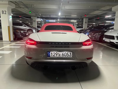 PORSCHE 718 BOXSTER - 2