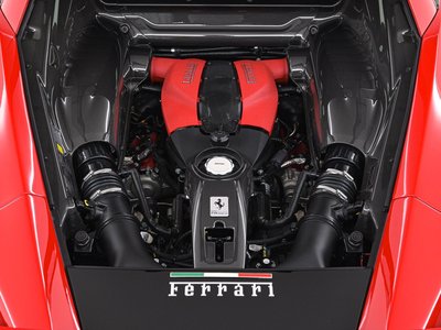 FERRARI F8 TRIBUTO - 10