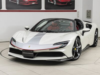 FERRARI SF90 SPIDER
