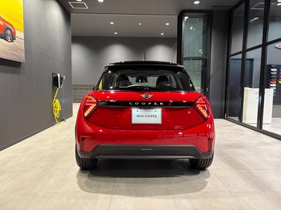 صورة مصغرة 13 لـ 2025 MINI COOPER