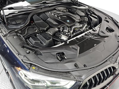 BMW 8 SERIES - 7