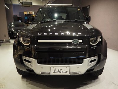 LAND ROVER DEFENDER - 8