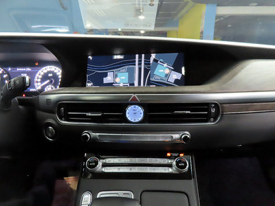 صورة مصغرة 12 لـ 2020 Genesis G90