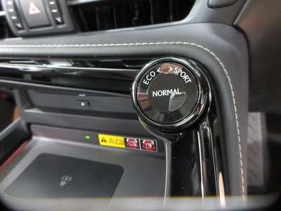 صورة مصغرة 36 لـ 2023 Lexus NX