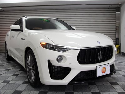 2021 Maserati LEVANTE — фото 4