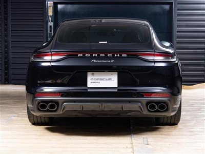 PORSCHE PANAMERA - 5