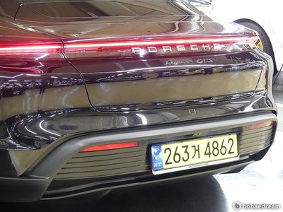 صورة مصغرة 20 لـ 2023 Porsche TAYCAN