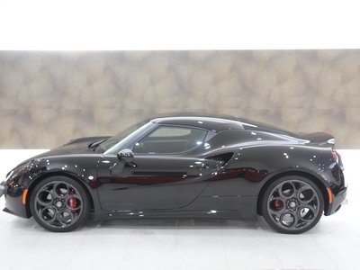 ALFA ROMEO 4C - 4