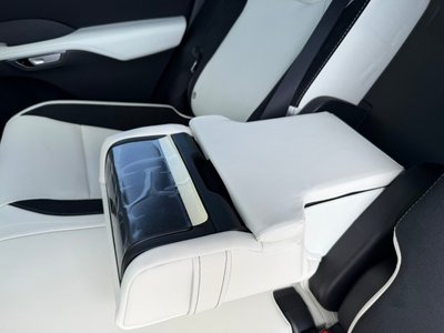 صورة مصغرة 77 لـ 2025 Lexus RX