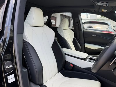 صورة مصغرة 62 لـ 2025 Lexus RX
