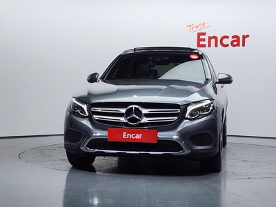 MERCEDES-BENZ GLC - 2