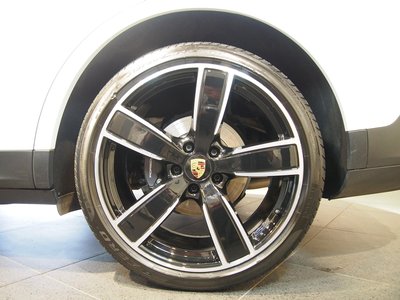 PORSCHE CAYENNE - 10
