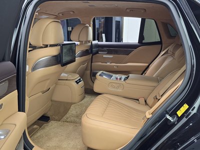 2022 Genesis G90 (RS4) — миниатюра 18