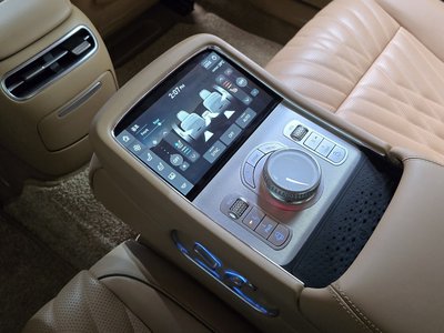 2022 Genesis G90 (RS4) — миниатюра 23