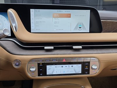 2022 Genesis G90 (RS4) — миниатюра 20