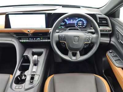 TOYOTA CROWN CROSSOVER - 4