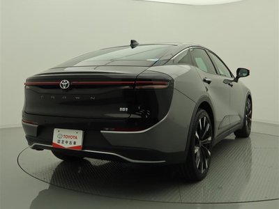 TOYOTA CROWN CROSSOVER - 3