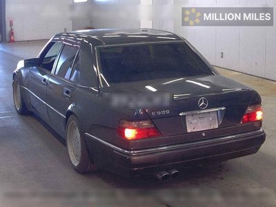 MERCEDES-BENZ E-CLASS - 2
