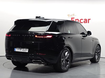 2025 LAND Rover RANGE ROVER SPORT — фото 3