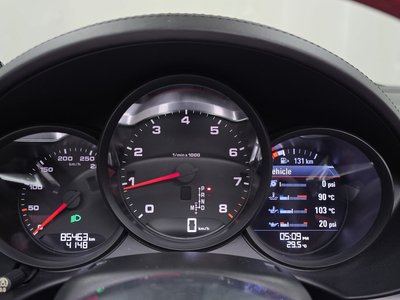 2017 Porsche 718 缩略图 11