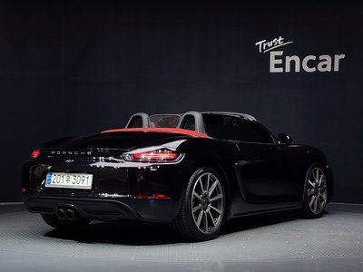 2017 Porsche 718 — фото 4