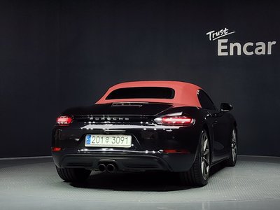 2017 Porsche 718 — фото 3