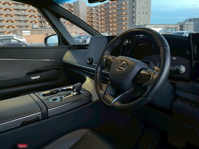 2024 Lexus LM — миниатюра 73